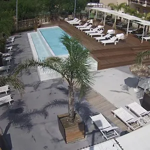 Pineda 4*, La Pineda İspanya