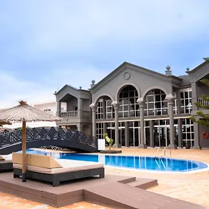 Coral 4*, Cotillo İspanya